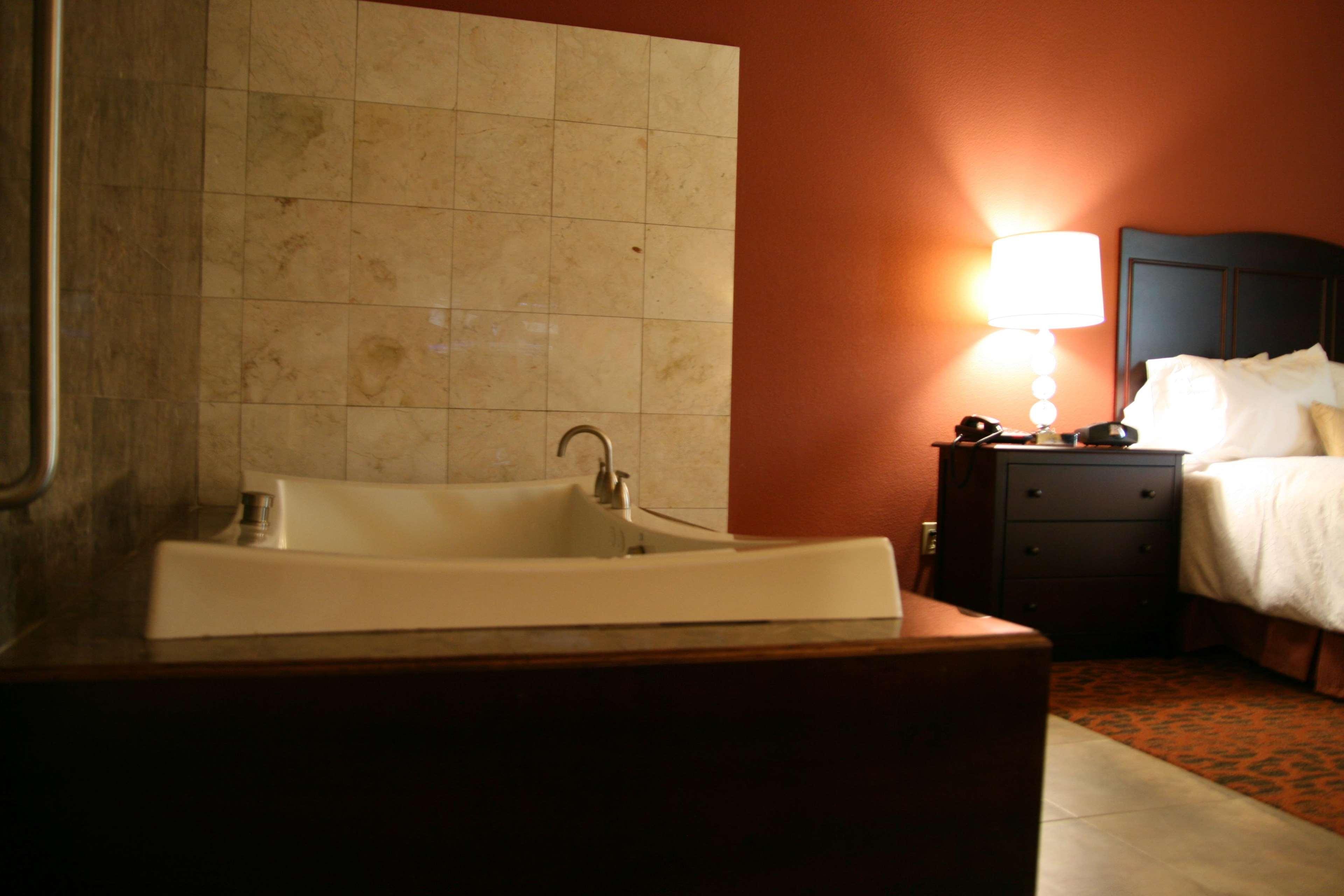 Hampton Inn & Suites Mission Phòng bức ảnh