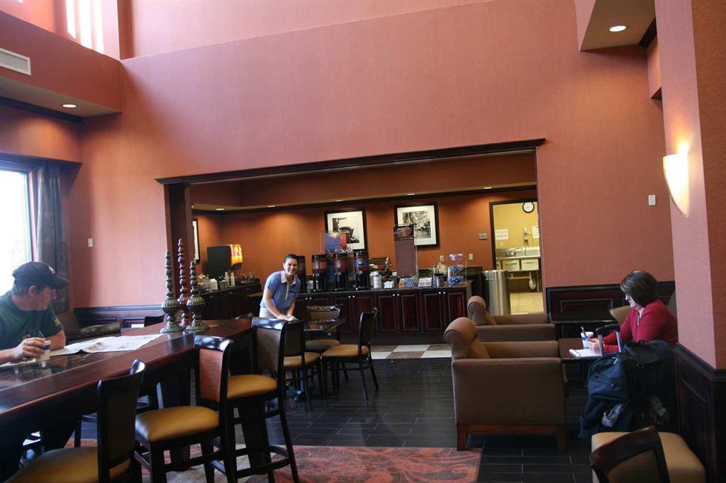 Hampton Inn & Suites Mission Nhà hàng bức ảnh