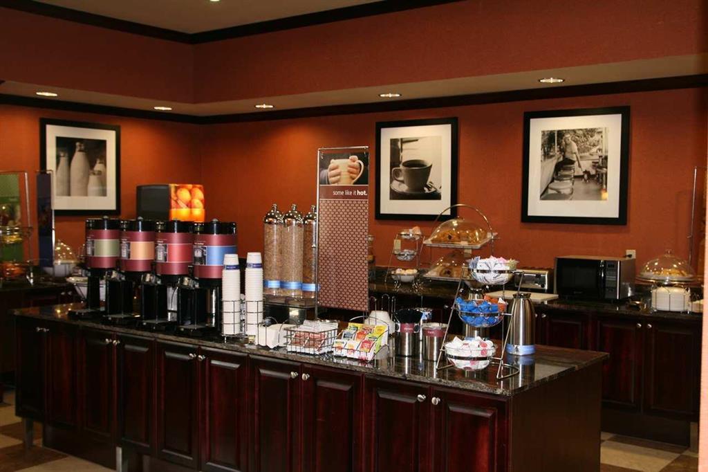Hampton Inn & Suites Mission Nhà hàng bức ảnh